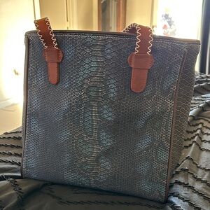 Consuela Classic Rattler Tote